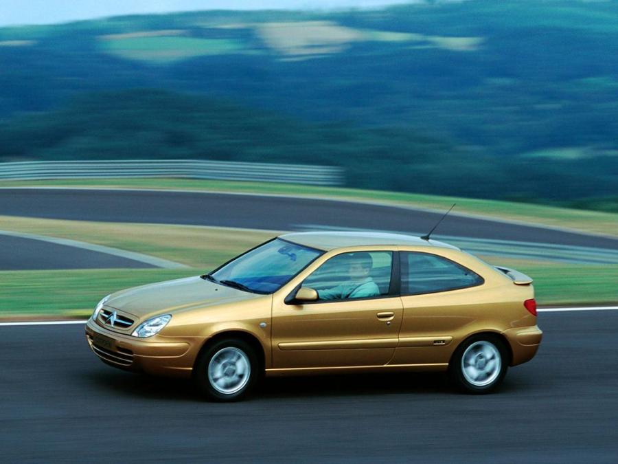  Citroen Xsara VTS 2000 года  (фото 4 из 14)